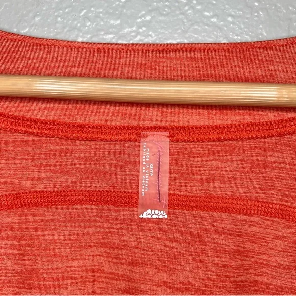 Free People Movement Orange V-Neck Long Sleeve Pullover Size XS - Picture 2 of 4